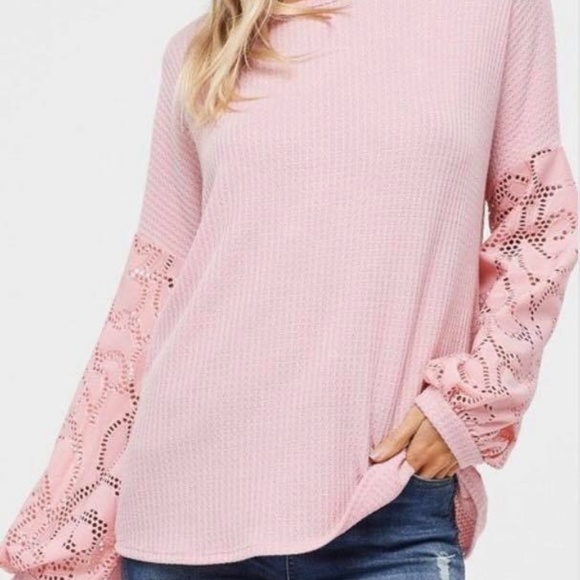 Pretty n Pink Knotted Top - Picture 2 of 2